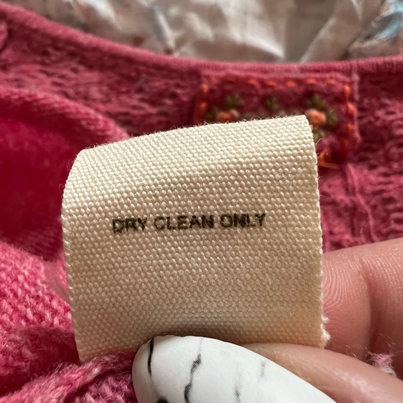 Free People 100% Lambs wool sweater - Picture 8 of 8